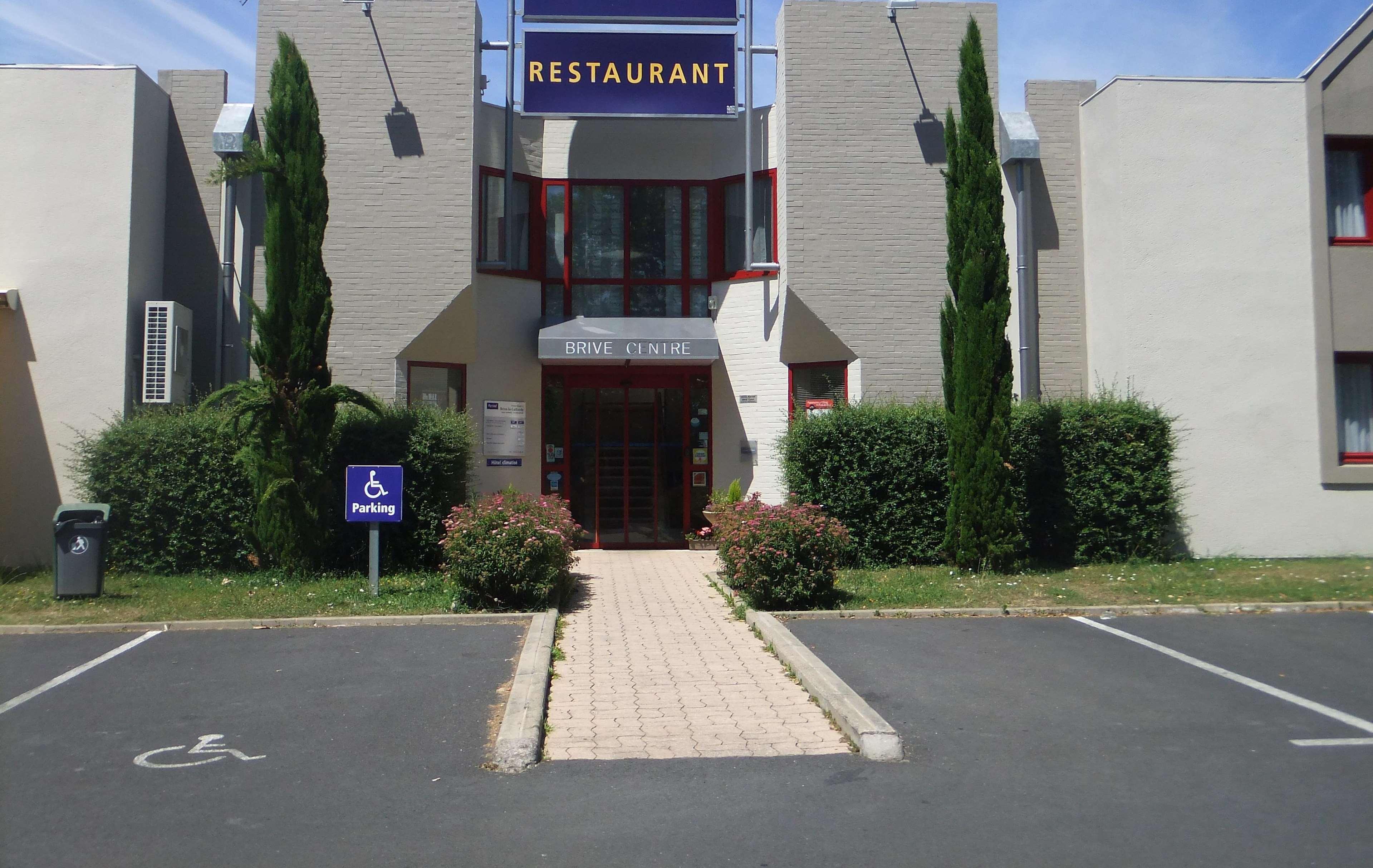 Hotel Restaurant Kyriad Brive Centre Bagian luar foto