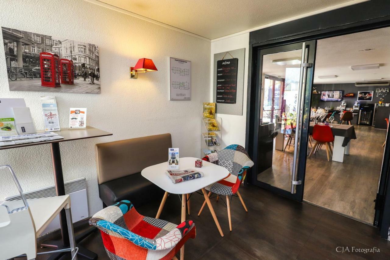 Hotel Restaurant Kyriad Brive Centre Bagian luar foto